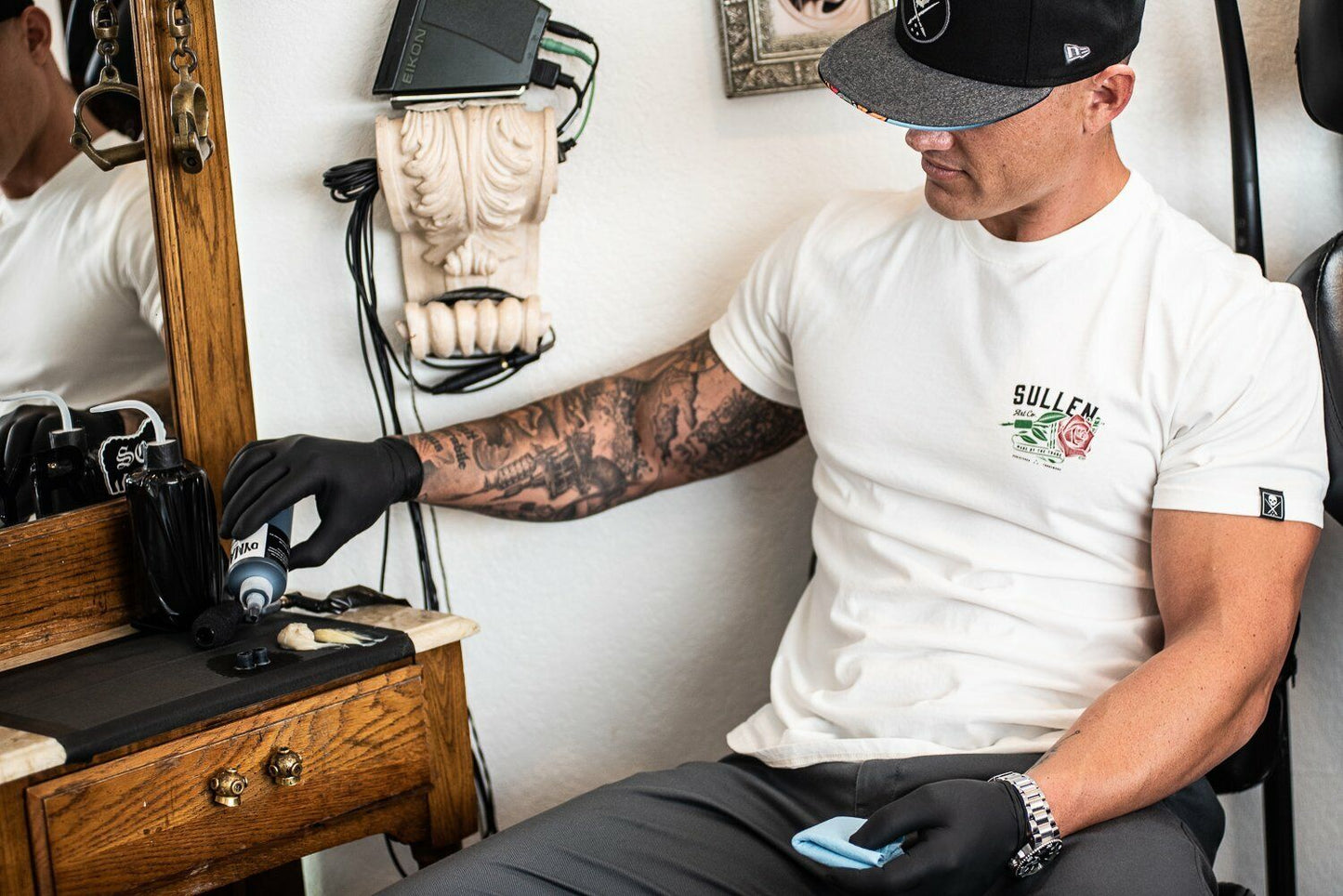 Sullen Clothing RED ROSE ANTIQUE WHITE Mens tee Art Collective tattoo